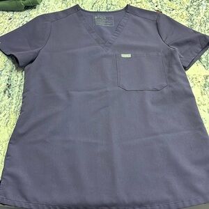 Figs Catarina one pocket top. Size small. Perfect condition